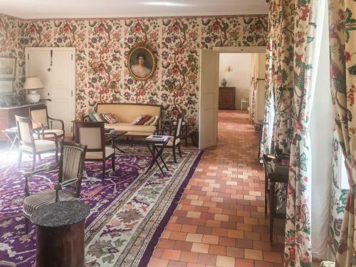 La Garnache Villa Sleeps 20 With Pool And Wifi