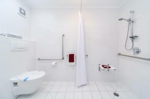 Aubyn Court Spa Motel