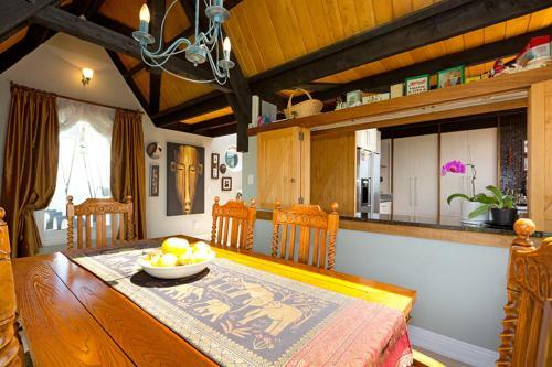 Bed & Breakfast Tivoli Homestay