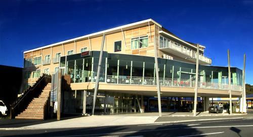 The Waterfront Hotel