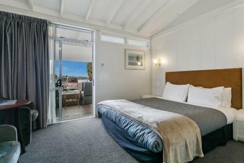 Lakefront Motor Lodge Thermal Spa