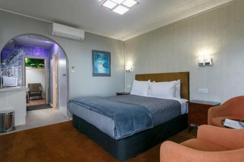 Lakefront Motor Lodge Thermal Spa