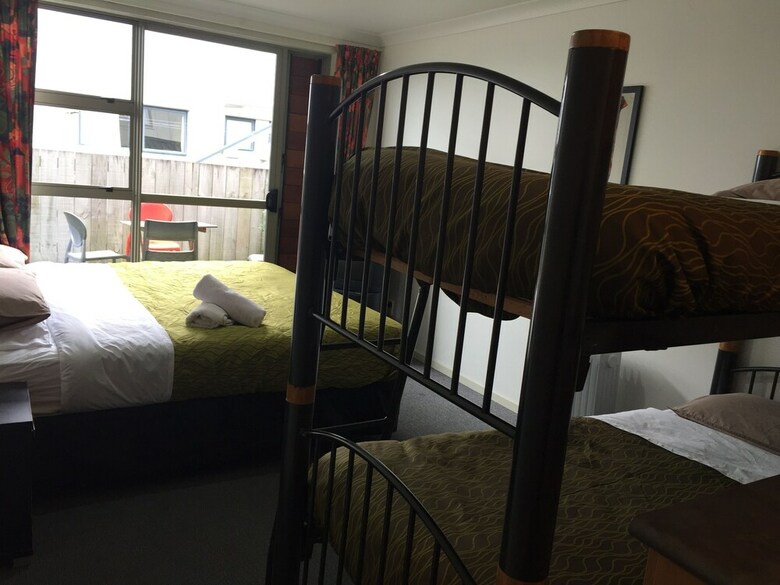 Albergue Tiki Lodge Backpackers
