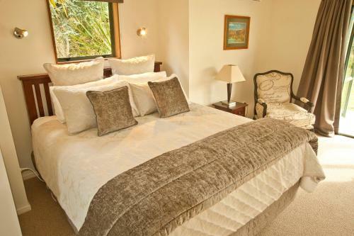 Whakaipo Lodge