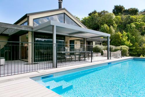 Lodge The Point Villas