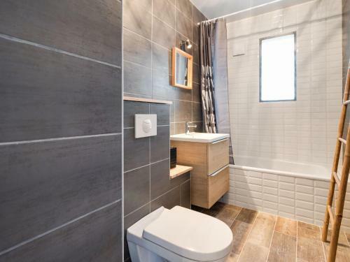 Modern Apartment In Le Cannet Near Centre