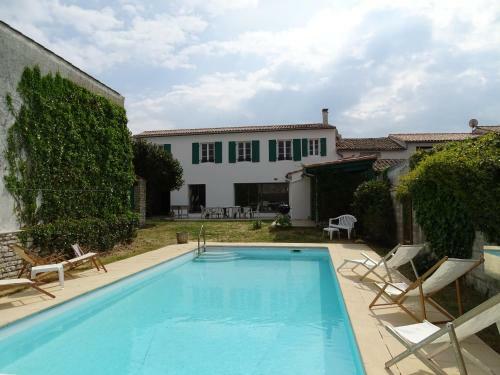 Maison Ma R� H�tes