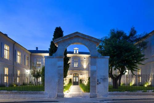 Hotel College Des Doctrinaires