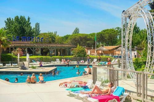 Mobile Home Au Camping La Marine - 2ch6 Pers Camping 4