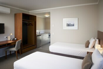 Argent Motor Lodge