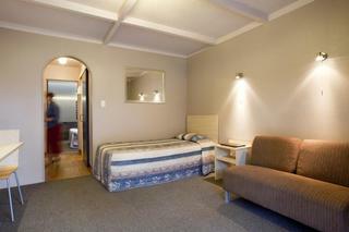 Aspen Manor Motel