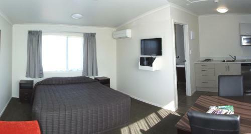 Brooklyn Motor Lodge