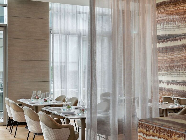 Hotel Sofitel Auckland Viaduct Harbour