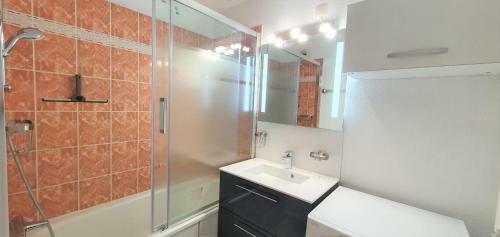 Apartamento Ste Marie Parking 5mn Gare 55m2 - 6pers