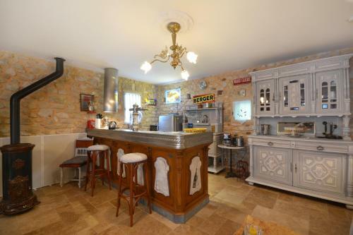 Le Jardin Proven�al 1