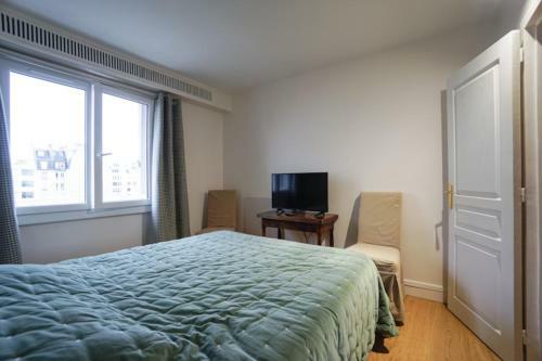 Beautiful Apartment In Levallois