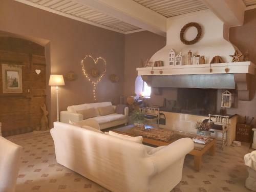 Bed & Breakfast La Chapelle Des Ar�mes