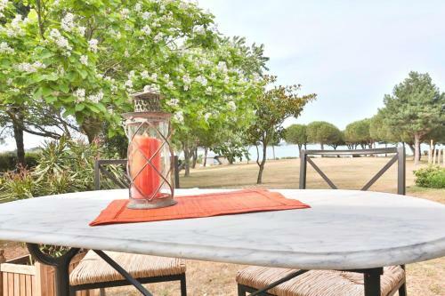 Hostal R�ves De Bord De Mer