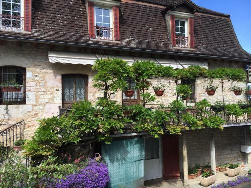 Hotel H�tel Le Cantou 354