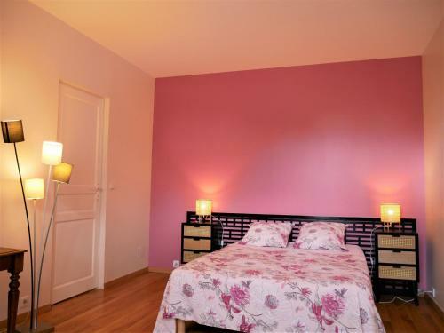 G�te Lorris, 3 Pi�ces, 7 Personnes - Fr-1-590-189