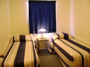 Airport Birches Motel