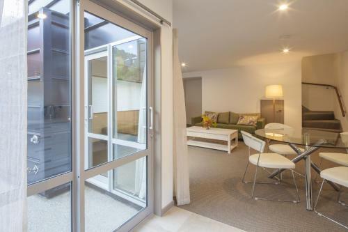22 Hallenstein Apartment (m2)