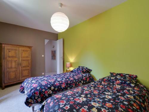 Timeless Holiday Home In Maisons Near Sea