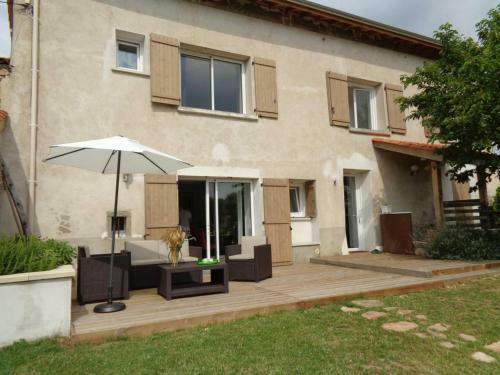G�te Maringes, 3 Pi�ces, 4 Personnes - Fr-1-496-174