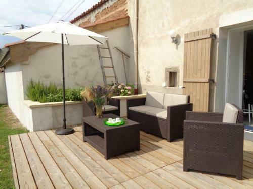 G�te Maringes, 3 Pi�ces, 4 Personnes - Fr-1-496-174