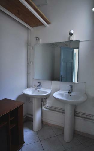 Charming Apartment Close To The Center
