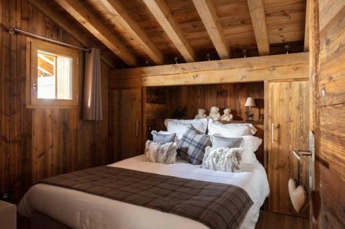 Chalet Wood