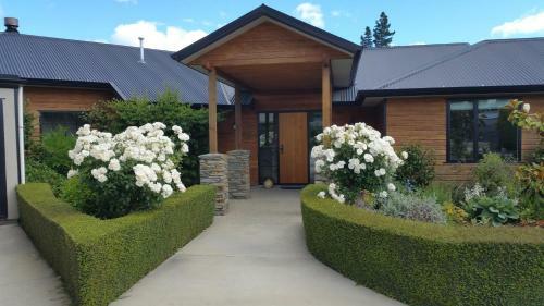 Bed & Breakfast Wanaka Alpine Lodge