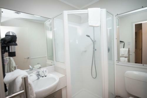 Quest On Johnston Serviced Apartments