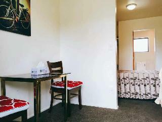Adelaide Motel