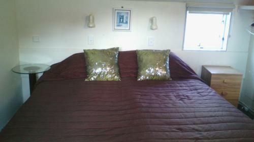 747 Motel & Car Hire