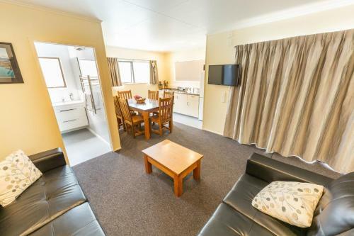Shotover Top 10 Holiday Park