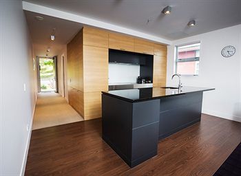 Element Escapes Luxury Apartments