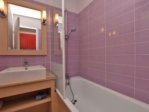 Lovely Apartment With Swimming Pool, Private Terrace,parking