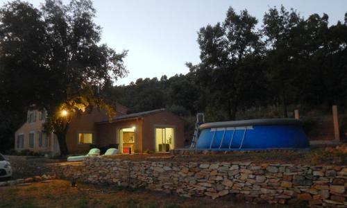 Le Jas Des Blaquets - Maison 3 Chambres Et Piscine
