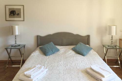 Montauroux Villa Sleeps 10 With Pool And Wifi