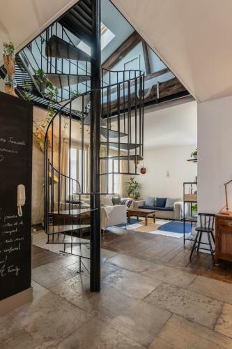 Sumptuous House Close To The Com�die