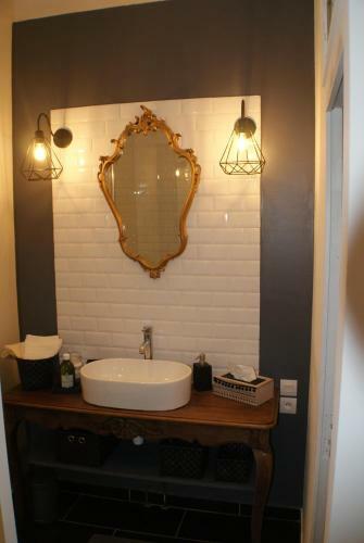 Bed & Breakfast Le Chateau de La Barre