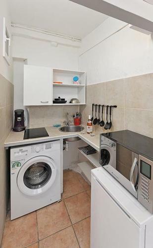 Apartamento Studio 500 Metres From The Beach
