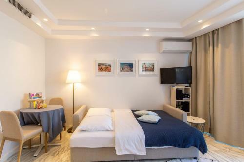 Apartamento Royal Promenade Pool Terrace With Sea View