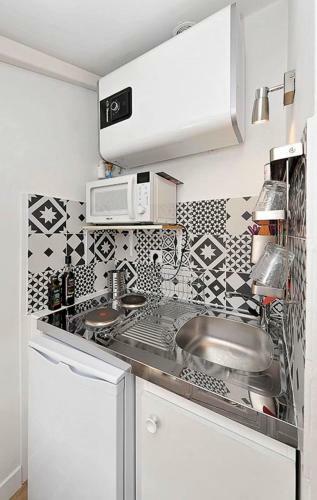 Apartamento Nice Studio At 15min From The Place Mass�na