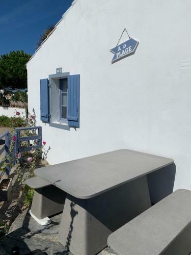 Maison Etrille, Face Mer � Noirmoutier Au Vieil