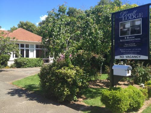 Bed & Breakfast Lovett Lodge