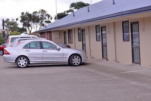 Ashlar Motel