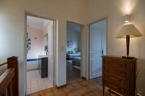 Peymeinade Villa Sleeps 8 Pool Air Con Wifi