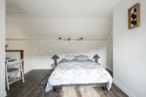 House With One Bedroom In Pierrefonds With Wifi